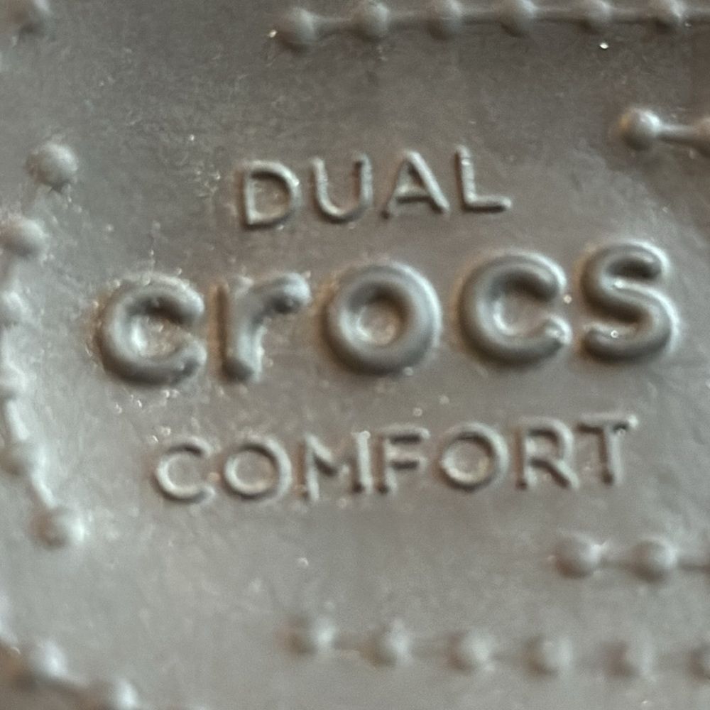 Crocs - Picture 7 of 8